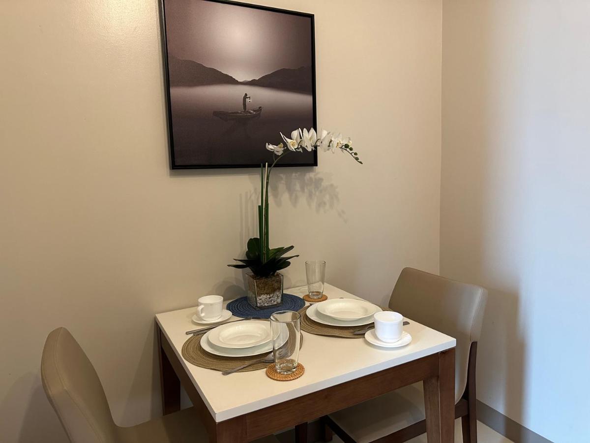 Executive Suite In Bonifacio Global City Тагиг Экстерьер фото